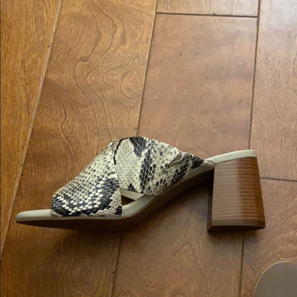 Brand new Cole Haan slip- on sandals - Picture 4 of 4